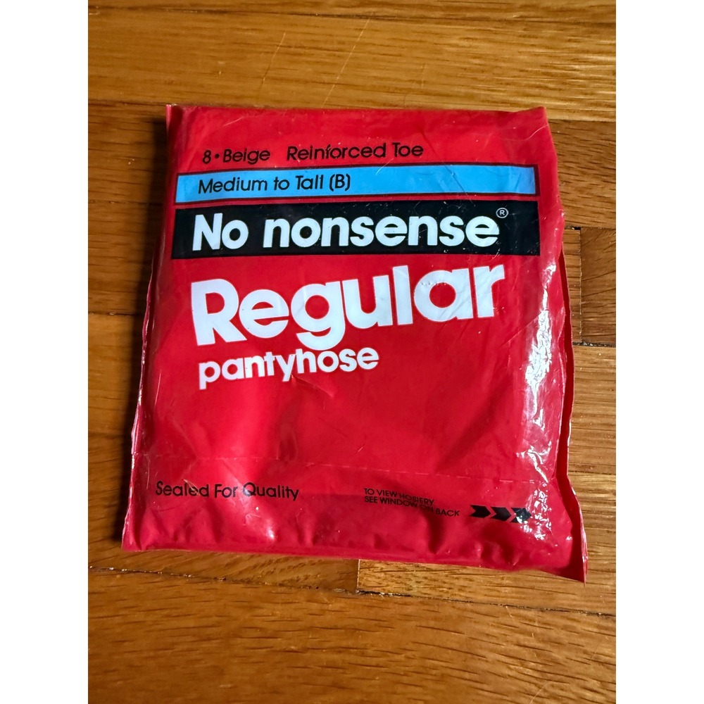 New Vintage 1991 No nonsense Regular Pantyhose Beige Reinforced Toe Size B